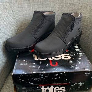 Totes black boots